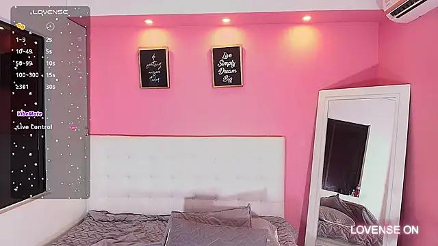 Teen sex cams free adult cams: check-out the satisfaction of conversing and c2c with our stunning models, who will teach you all about seduction and dreams with their smoking hot shapes.