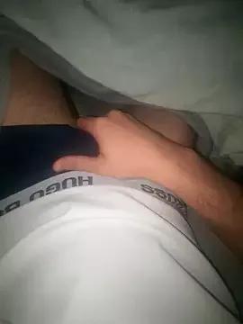 Hornyhrony from StripChat is Freechat