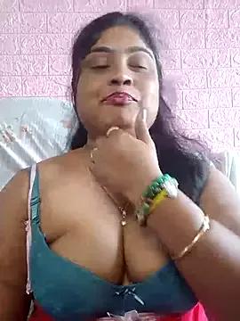 hornyriyanka from StripChat is Freechat