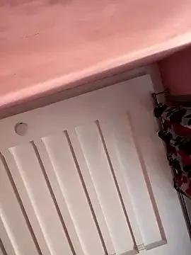 Hot-arabic-flame from StripChat is Freechat