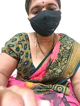 hot-telugu-queen from StripChat is Freechat