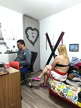 Teen sex cams free adult cams: check-out the satisfaction of conversing and c2c with our stunning models, who will teach you all about seduction and dreams with their smoking hot shapes.