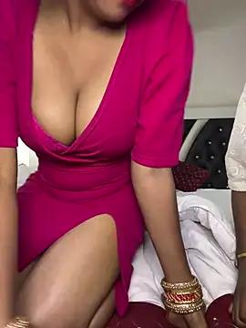 Photos of hotandsexyqueen from StripChat is Freechat
