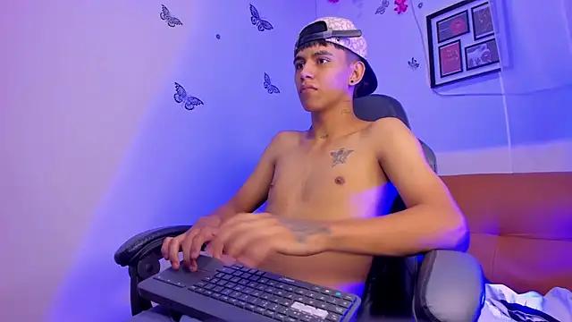 Teen sex cams free adult cams: check-out the satisfaction of conversing and c2c with our stunning models, who will teach you all about seduction and dreams with their smoking hot shapes.