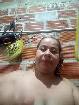 Hotmommy14 from StripChat is Freechat