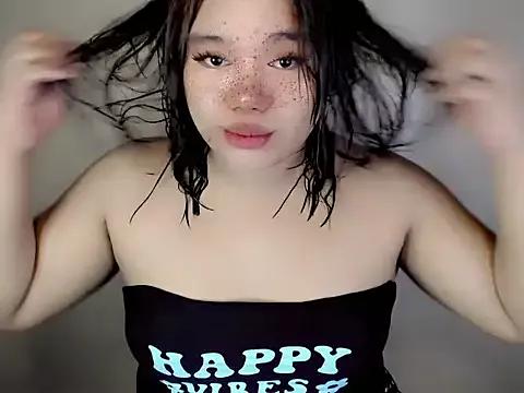 Iamyourdarkangelsucker from StripChat is Freechat