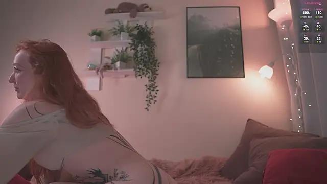 iara__mi from StripChat
