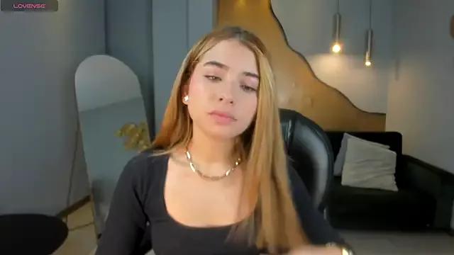 Teen sex cams free adult cams: check-out the satisfaction of conversing and c2c with our stunning models, who will teach you all about seduction and dreams with their smoking hot shapes.