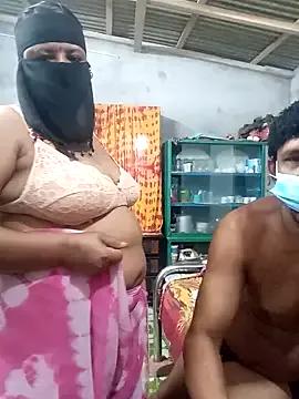 Indian_Hot_Babhi from StripChat is Freechat