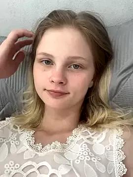 insinsik from StripChat is Freechat