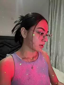 IrisBrowm from StripChat is Freechat