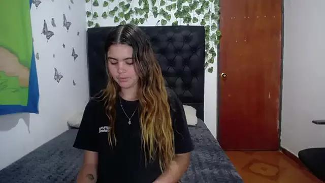 isabel_09 from StripChat is Freechat