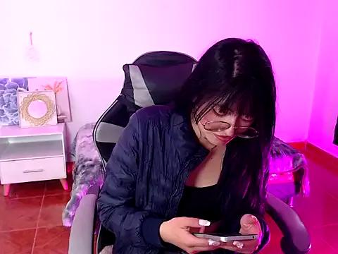 Teen sex cams free adult cams: check-out the satisfaction of conversing and c2c with our stunning models, who will teach you all about seduction and dreams with their smoking hot shapes.