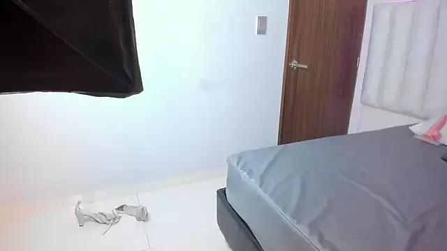 Teen sex cams free adult cams: check-out the satisfaction of conversing and c2c with our stunning models, who will teach you all about seduction and dreams with their smoking hot shapes.