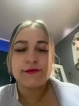 Ivonne_Adamss from StripChat is Freechat