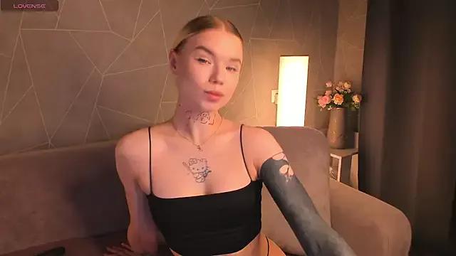 Teen sex cams free adult cams: check-out the satisfaction of conversing and c2c with our stunning models, who will teach you all about seduction and dreams with their smoking hot shapes.