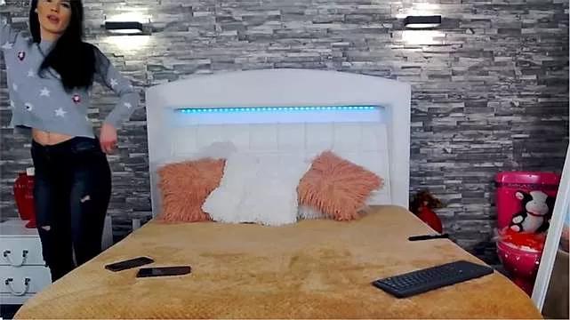 Teen sex cams free adult cams: check-out the satisfaction of conversing and c2c with our stunning models, who will teach you all about seduction and dreams with their smoking hot shapes.
