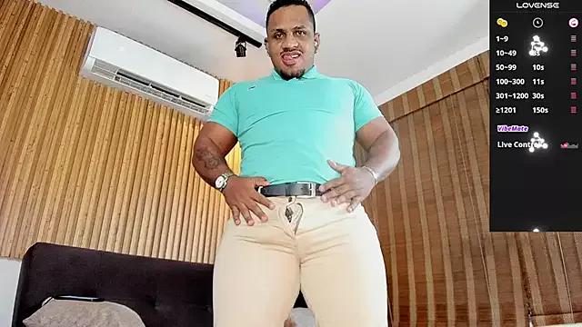 JhonBlacke from StripChat is Freechat