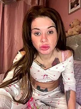 Josiebabyy from StripChat is Freechat