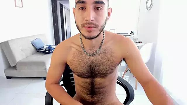 JuanDiegoKing from StripChat is Freechat
