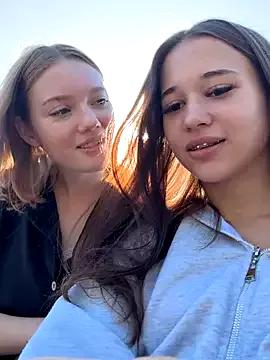 Juice_Bunny from StripChat is Freechat