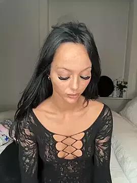 juicylucie from StripChat is Freechat