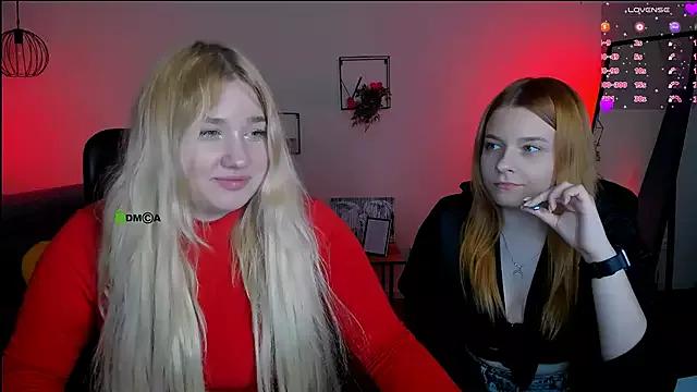 juli_kisss from StripChat is Freechat