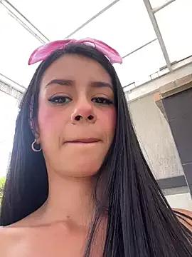Juliana_Xander from StripChat is Freechat