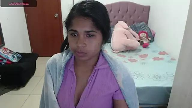 july-feria from StripChat is Freechat