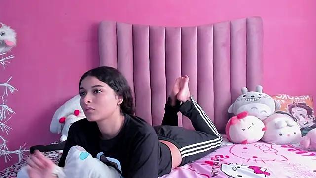 Teen sex cams free adult cams: check-out the satisfaction of conversing and c2c with our stunning models, who will teach you all about seduction and dreams with their smoking hot shapes.