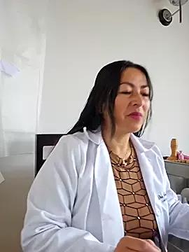 JustSamantha_ from StripChat is Freechat