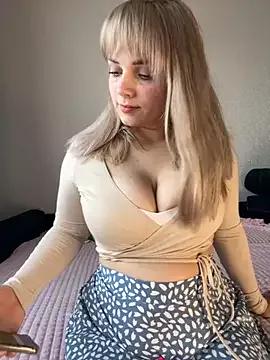 Photos of Juuice from StripChat is Freechat