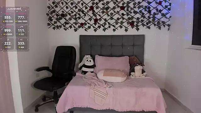 Teen sex cams free adult cams: check-out the satisfaction of conversing and c2c with our stunning models, who will teach you all about seduction and dreams with their smoking hot shapes.