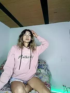 Karolgood3 from StripChat is Freechat