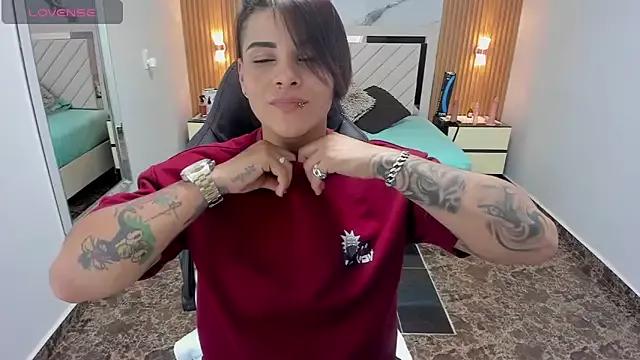 Teen sex cams free adult cams: check-out the satisfaction of conversing and c2c with our stunning models, who will teach you all about seduction and dreams with their smoking hot shapes.