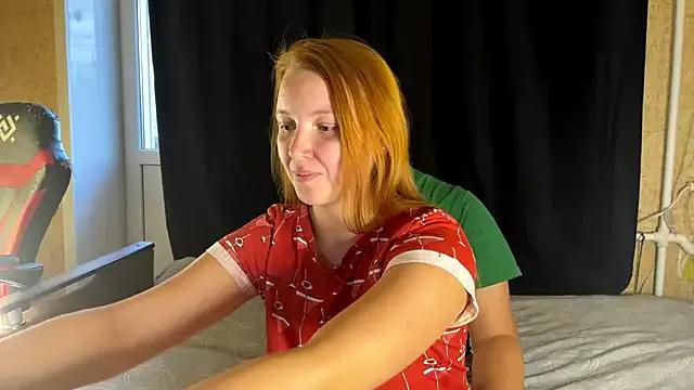 katalinacouple from StripChat is Freechat