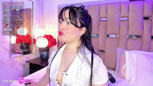 KateLee from StripChat is Freechat