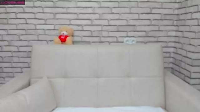 Teen sex cams free adult cams: check-out the satisfaction of conversing and c2c with our stunning models, who will teach you all about seduction and dreams with their smoking hot shapes.