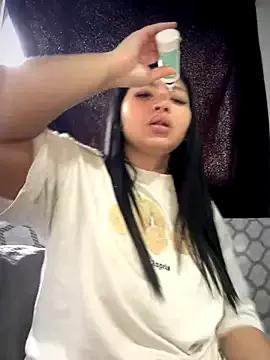 Kateyes from StripChat is Freechat