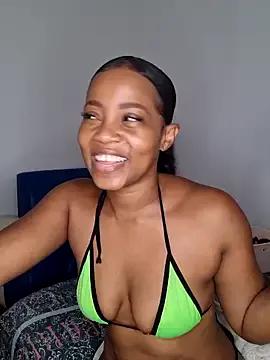 katherine-smill from StripChat is Freechat