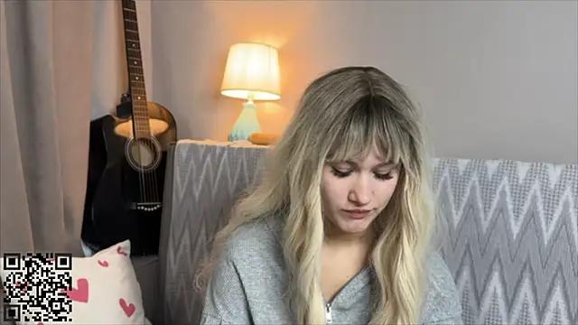 Kathleen_Hanna from StripChat is Freechat