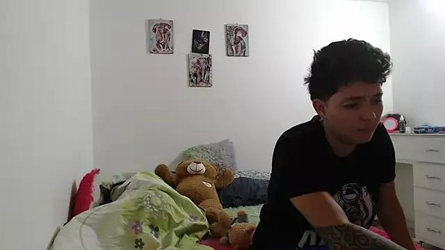 Teen sex cams free adult cams: check-out the satisfaction of conversing and c2c with our stunning models, who will teach you all about seduction and dreams with their smoking hot shapes.