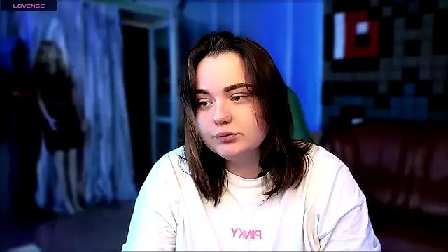 KatrinClark from StripChat is Freechat