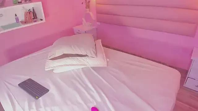 Katta_Gil from StripChat is Freechat