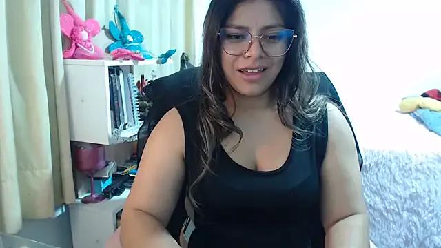 KatteAngelLat from StripChat
