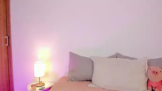 Teen sex cams free adult cams: check-out the satisfaction of conversing and c2c with our stunning models, who will teach you all about seduction and dreams with their smoking hot shapes.