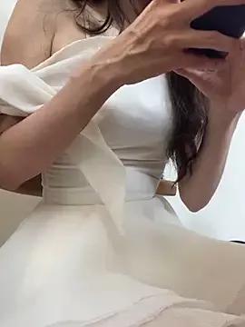 Katyna2k from StripChat is Freechat