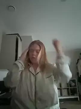 KaylaTrudi from StripChat is Freechat