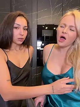 Keep_us_wild from StripChat