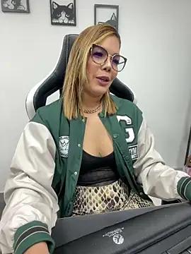 Teen sex cams free adult cams: check-out the satisfaction of conversing and c2c with our stunning models, who will teach you all about seduction and dreams with their smoking hot shapes.